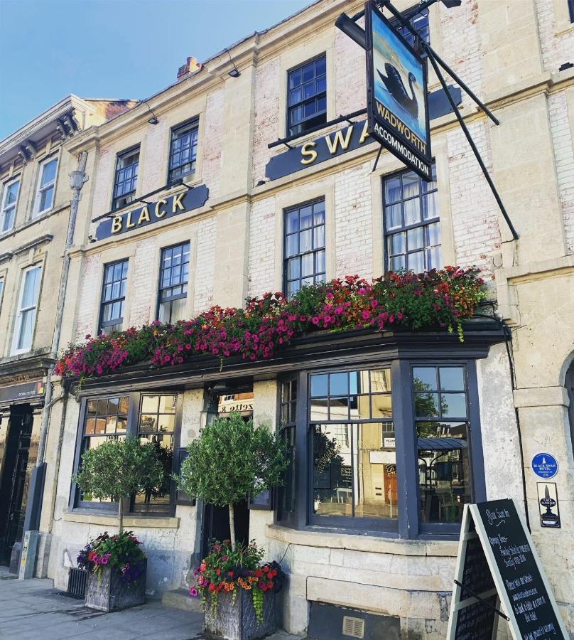 The Black Swan Inn Devizes Ngoại thất bức ảnh